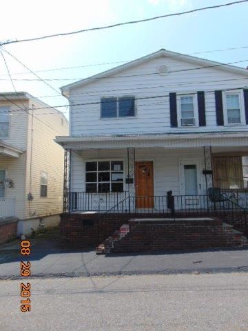 110 N 4th St, Frackville, PA 17931