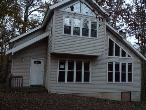 3123 Cherry Ridge Rd, Bushkill, PA 18324