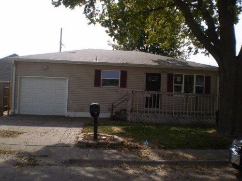 2213 W 10th St, Grand Island, NE 68803