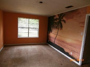 18346 Barginer Dr, Robertsdale, AL 36567