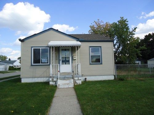 4405 16th St, Wyandotte, MI 48192
