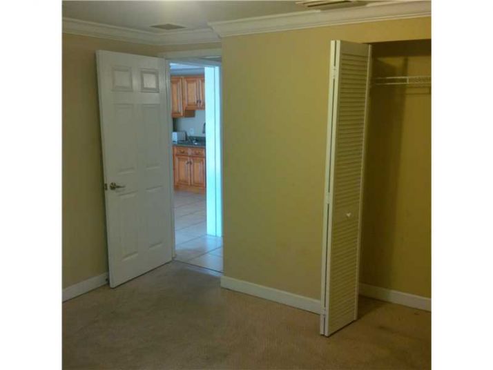 7130 SOUTHGATE BL # 7130, Fort Lauderdale, FL 33321