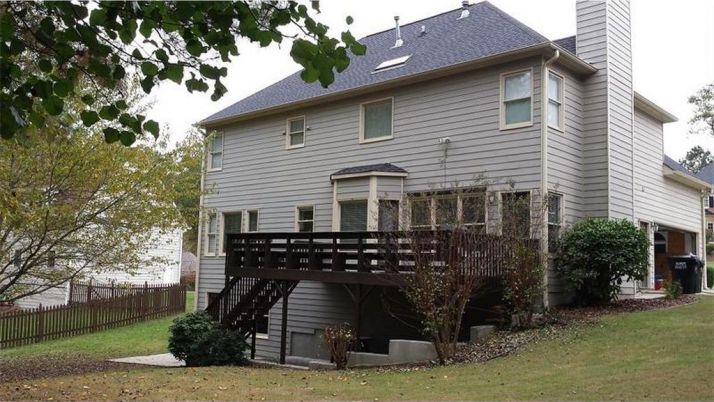 763 Braidwood Cove Nw, Acworth, GA 30101