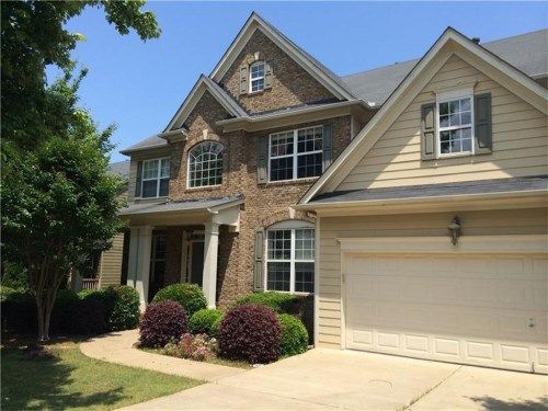 905 Island Bluff Lane, Buford, GA 30518