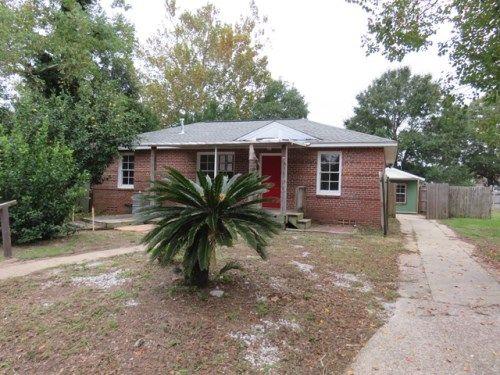 107 Shasta Rd, Pensacola, FL 32507