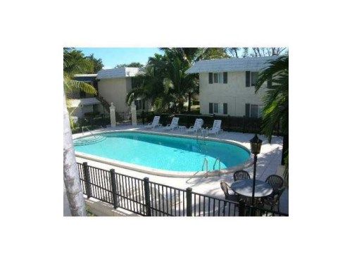 8607 SW 68 CT # 26, Miami, FL 33143