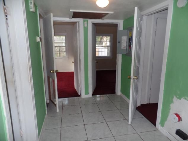 9070 1st Ave, Jacksonville, FL 32208