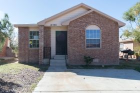 10380 Valle Del Mar Dr, El Paso, TX 79927