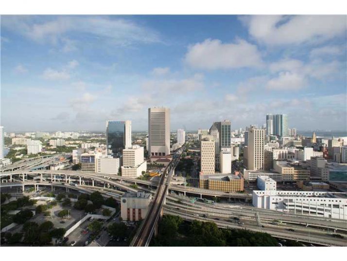 90 SW 3 ST # 3108, Miami, FL 33130