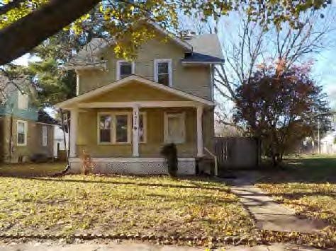 1716 Latham St, Rockford, IL 61103