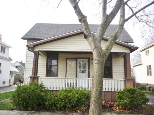 514 S Lincoln St, Bay City, MI 48708