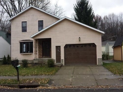 1755 Piedmont Ave, Akron, OH 44310