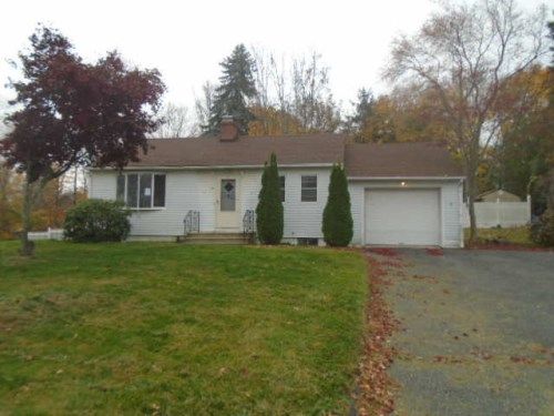 4 Highland Park Drive, Danbury, CT 06811