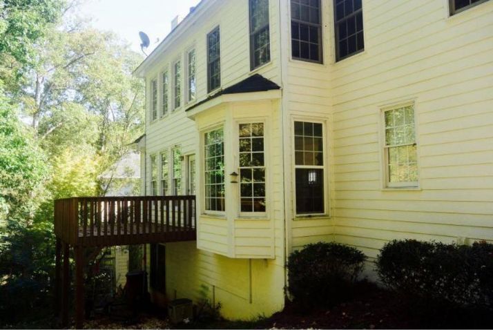 3715 Colonial Trail, Lilburn, GA 30047