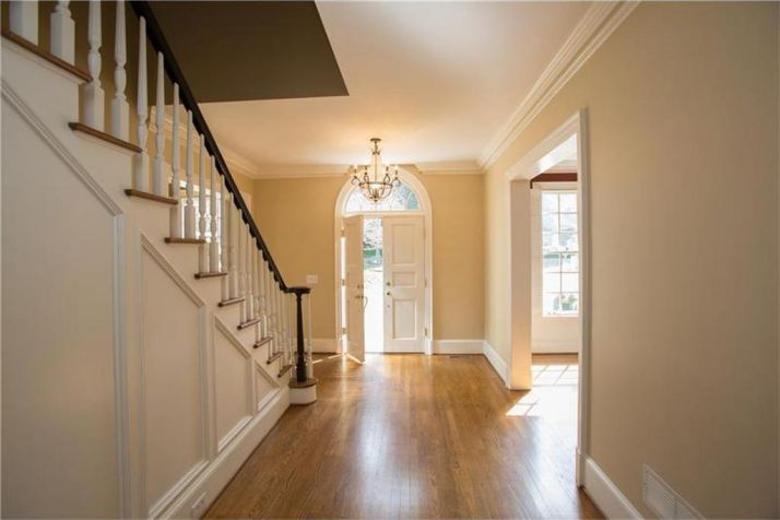 35 Old Vermont Place, Atlanta, GA 30328