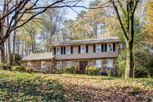 3608 Sunderland Circle, Atlanta, GA 30319