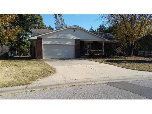 1136 S Capri Ln, Wichita, KS 67207