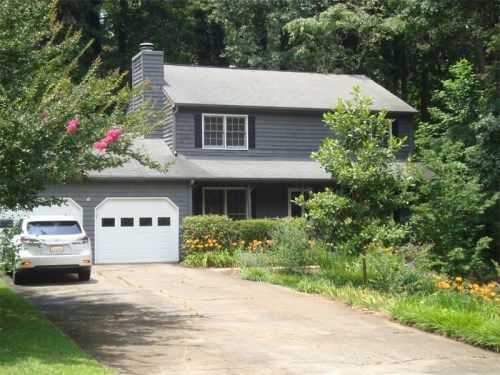 3989 Shady Drive Nw, Lilburn, GA 30047