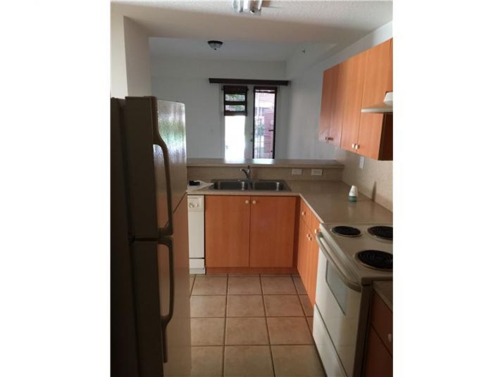 1050 SW 143 AV # 2507, Hollywood, FL 33027