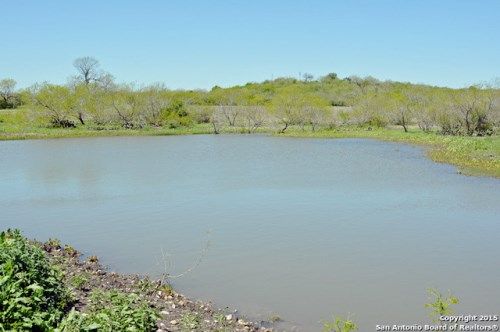 4385 ABBOTT RD, Saint Hedwig, TX 78152