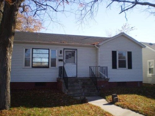 1029 S Eddy St, Grand Island, NE 68801