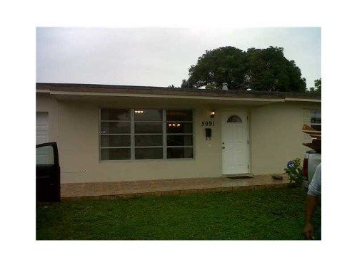 5991 NW 16 CT, Fort Lauderdale, FL 33313