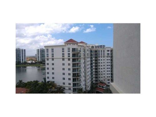 19900 E COUNTRY CLUB # PH18, Miami, FL 33180