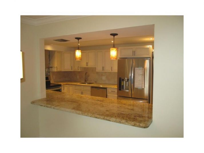821 CYPRESS BL # 506, Pompano Beach, FL 33069