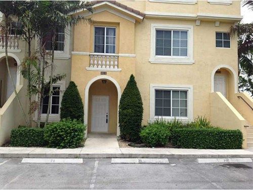 12600 SW 50 CT # 411, Hollywood, FL 33027