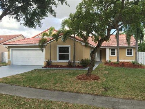 1800 SW 137 WY, Hollywood, FL 33027