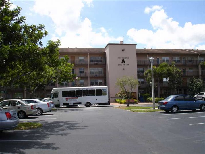 13550 SW 6 CT # 107A, Hollywood, FL 33027