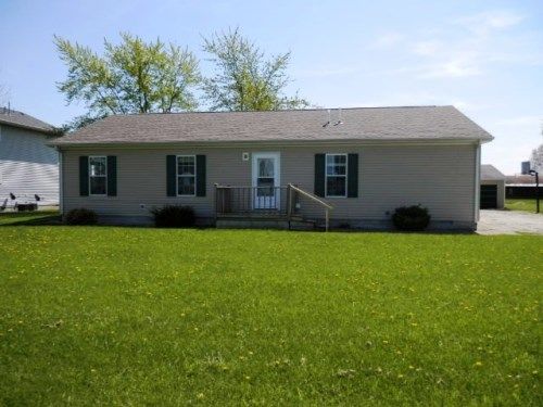 204 W Main St, Ashkum, IL 60911