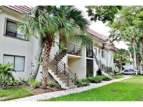 16172 LAUREL DR # 202, Fort Lauderdale, FL 33326