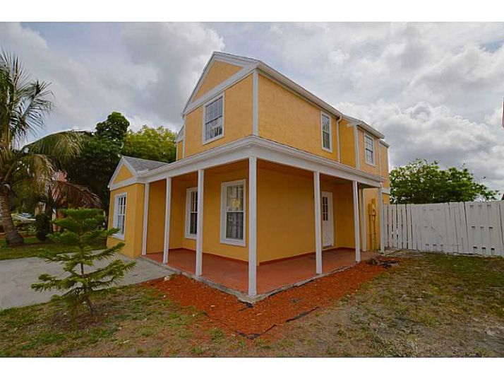 3461 JAVA PLUM AV, Hollywood, FL 33025