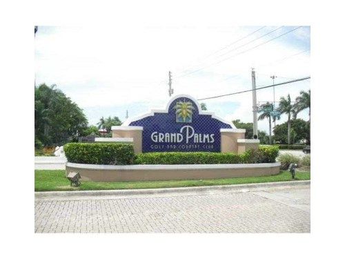 1411 LACOSTA DR, Hollywood, FL 33027