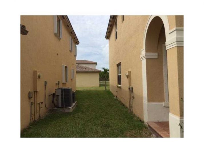 4026 NE 15 ST, Homestead, FL 33033