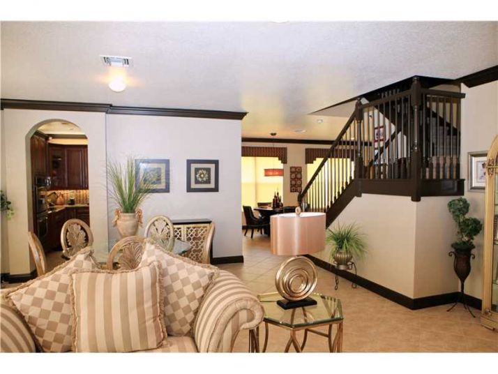 17863 SW 47 ST, Hollywood, FL 33029