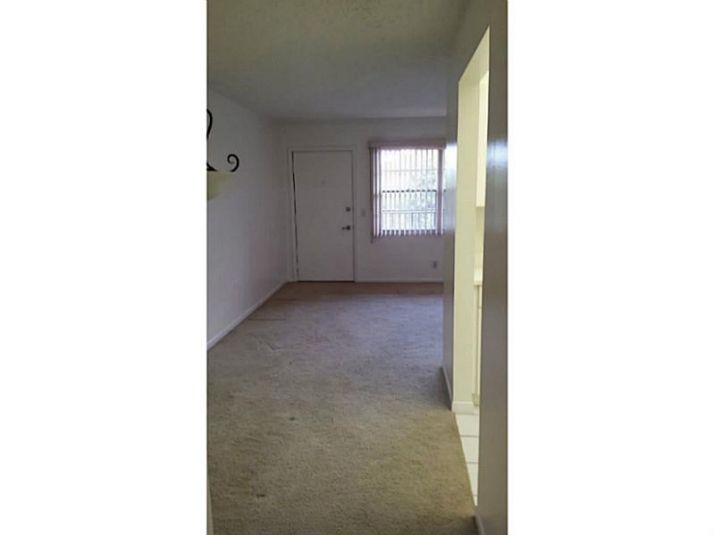 13155 SW 7 CT # 307E, Hollywood, FL 33027