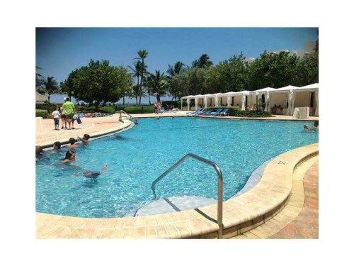 3000 S Ocean Dr # 906, Hollywood, FL 33019
