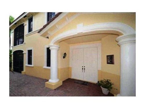 1555 PASSION VINE CR # 6-1, Fort Lauderdale, FL 33326