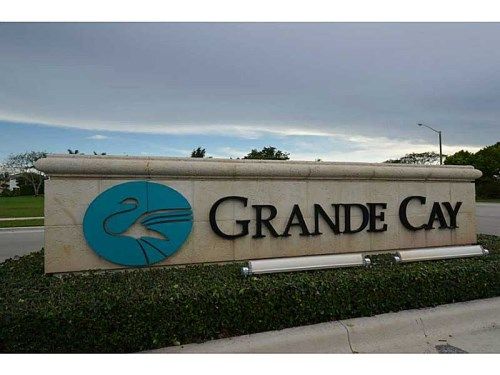 2092 SW 176 AV, Hollywood, FL 33029