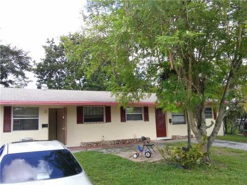 1221 N 59 AVE # RIGHT, Hollywood, FL 33021
