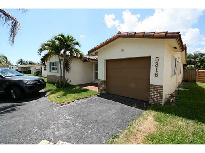 5316 TAFT ST, Hollywood, FL 33021