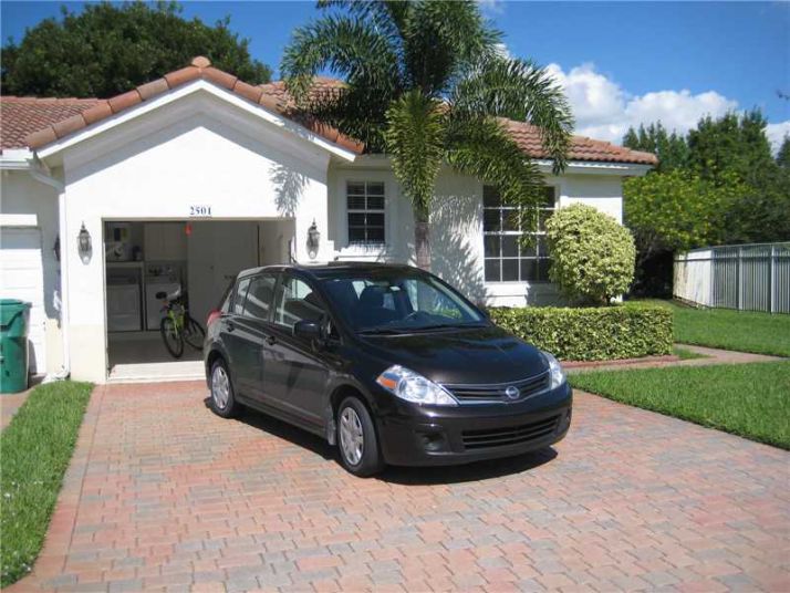 2501 SW 187 AV, Hollywood, FL 33029