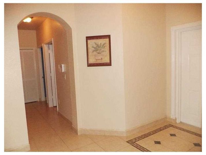 4405 SW 160 AV # 104, Hollywood, FL 33027