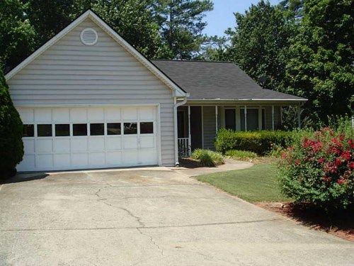3295 Shady Woods Circle, Lawrenceville, GA 30044