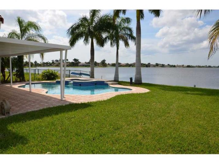 2366 184TH TE, Hollywood, FL 33029