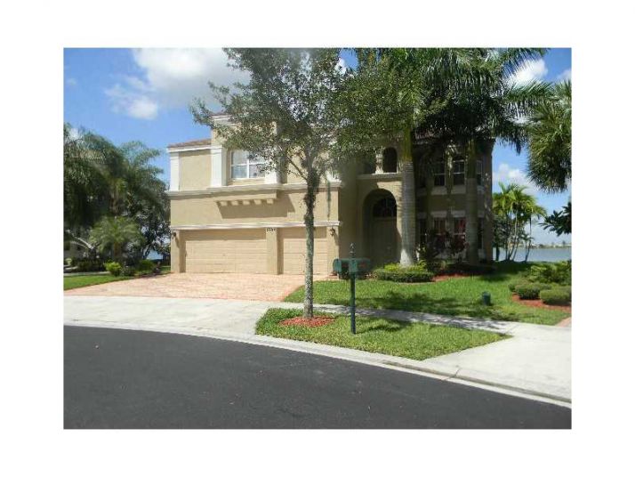 5096 SW 162ND AV, Hollywood, FL 33027