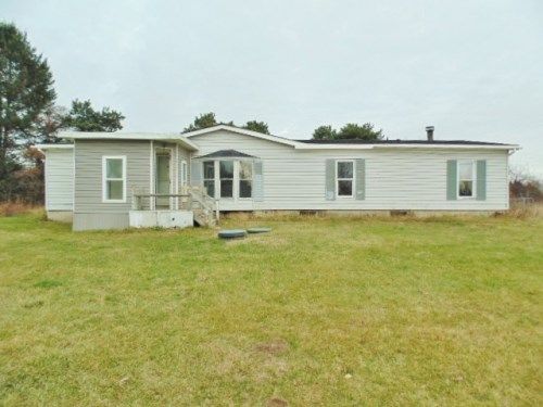 2400 Gilbert Rd, Lansing, MI 48911