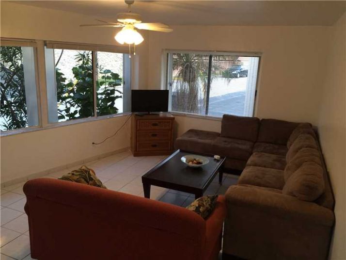 3011 OCEAN DR # 1, Hollywood, FL 33019